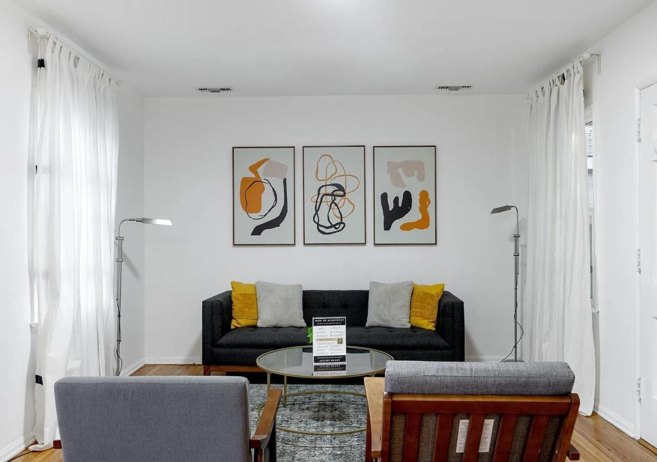 Balcom Breeze Escape